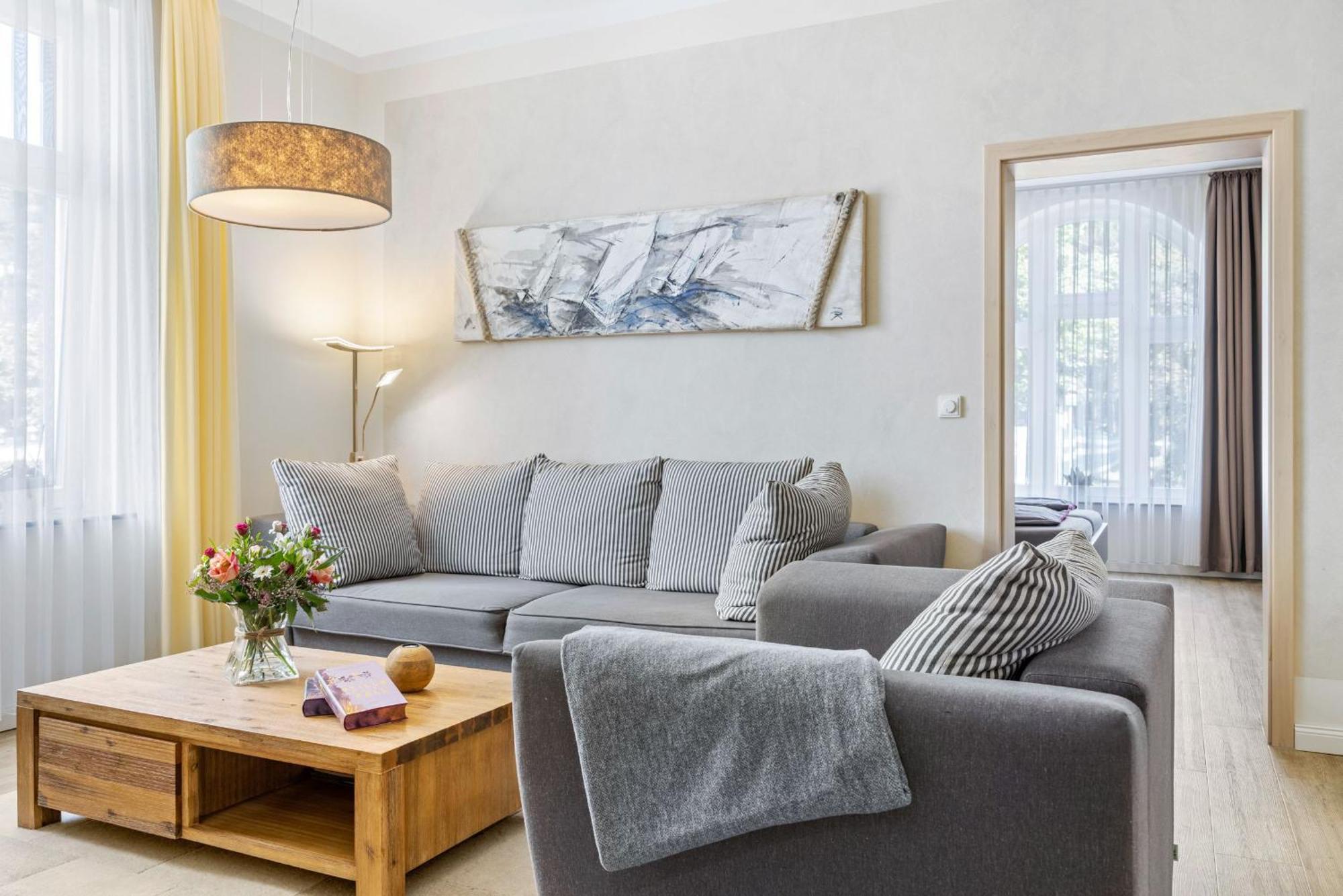 Glueckspilz Ofc 27 Villa *